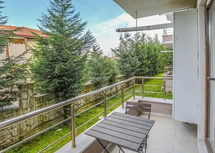 Appartamento Comfortable Flat With Central Location In